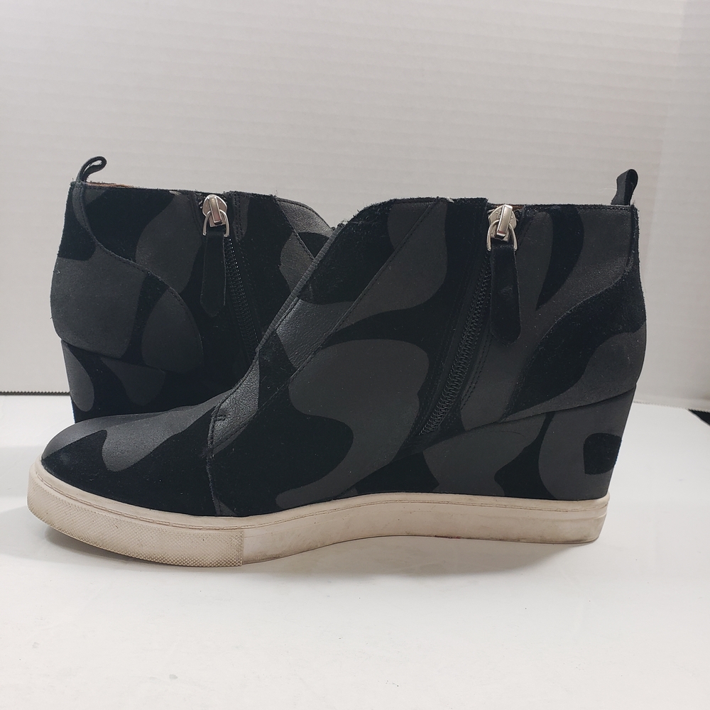 Paolo Black and Gray Ankle Booties